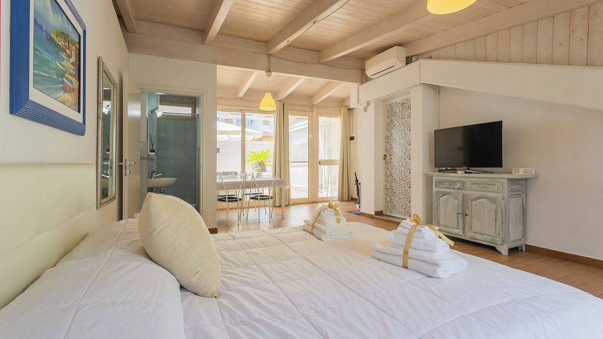 Municipio 2 Apartment | Terrazza Corallo by Wonderful Italy