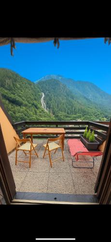 Branzi Apartment | Terrazza del Terno