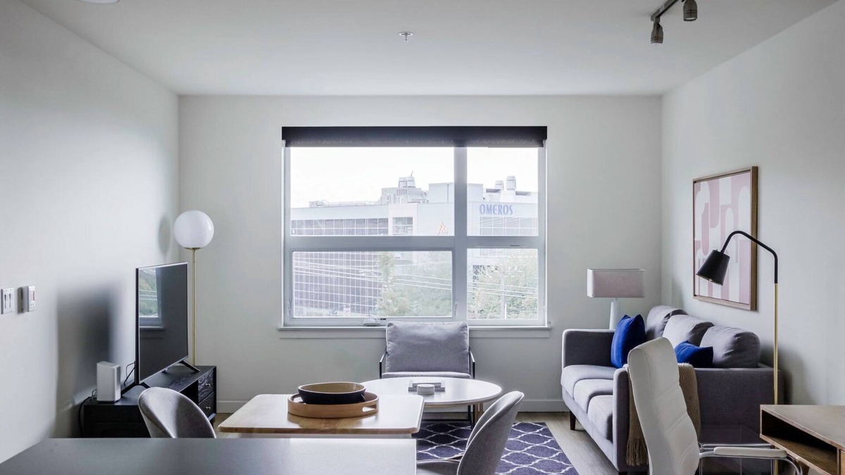 Lower Queen Anne Apartment | Terrific Lower Queen Anne 1BR w/Gym, W/D & Lounge, by Blueground