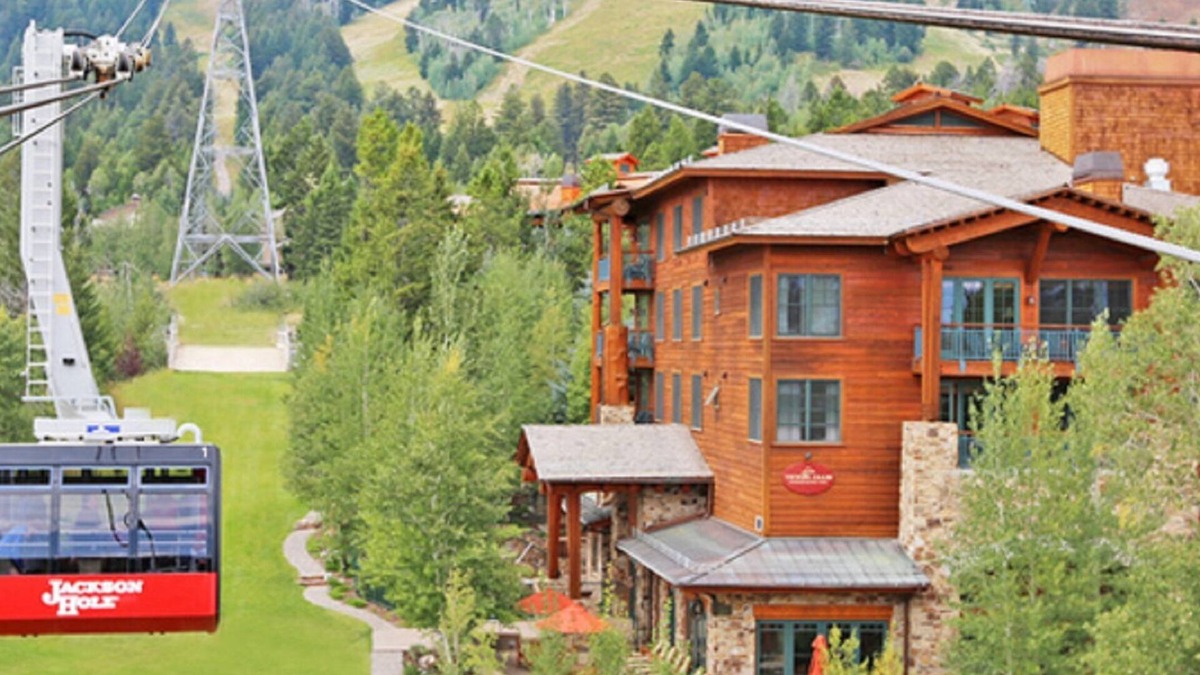 Teton Village Condo | Teton Club 15-35% Off Most Weeks, Ski-in/Out to Tram, Gondola- 4 Hot Tubs & Spa!