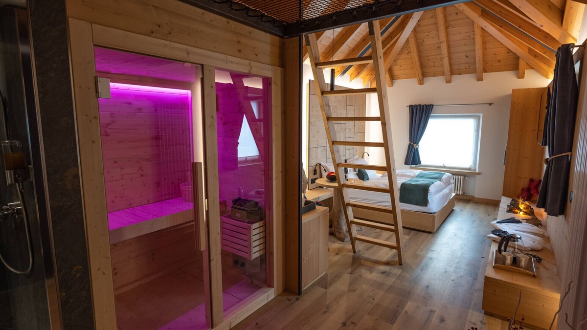 Chies d'Alpago Bed & Breakfast | TEVERONE SUITES - Room Camoscio