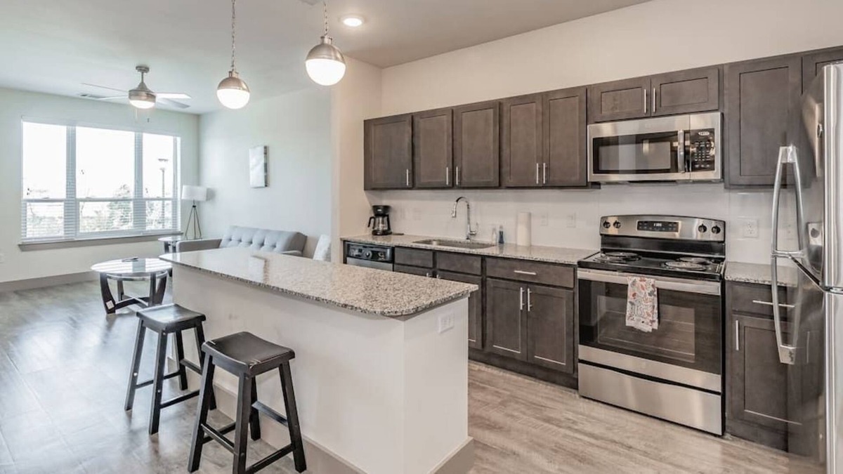 Lewisville Apartment | Texas Corporate Housing Solutions Professional Apt