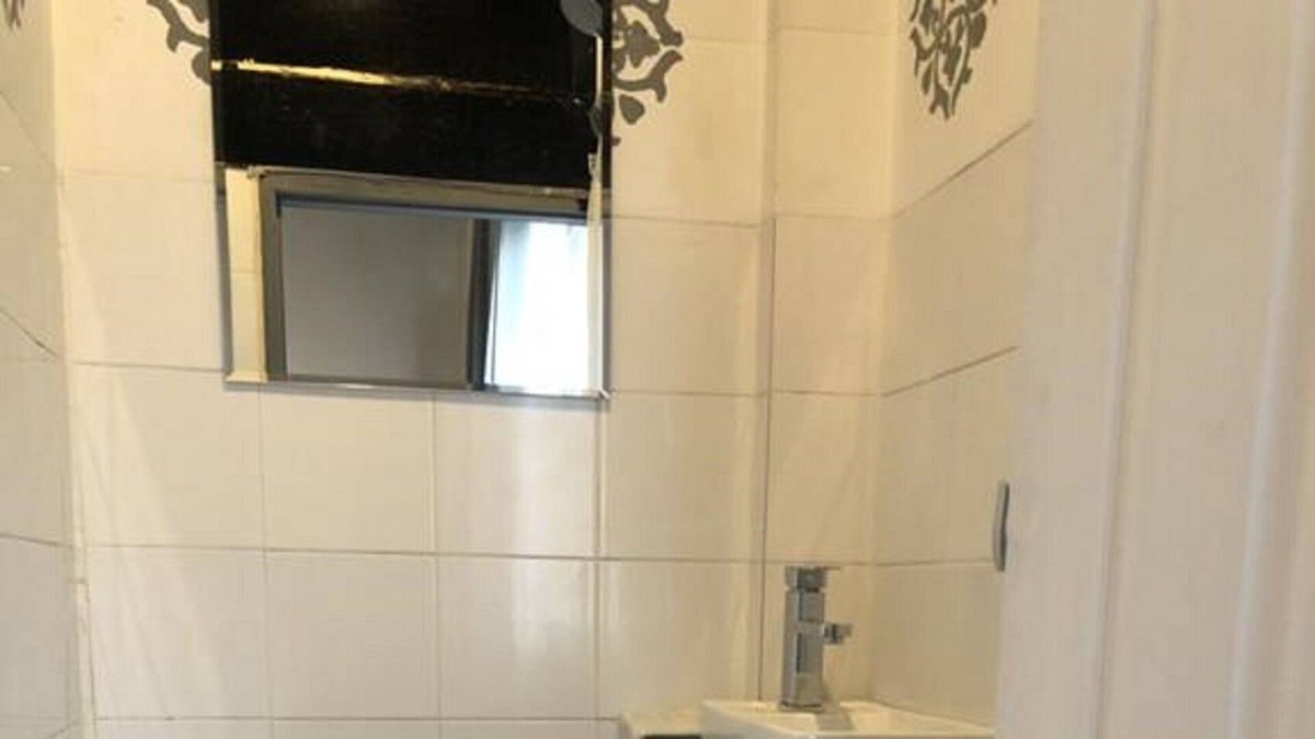 Phra Borom Maha Ratchawang Hotel | Standard Double Room +Breakfast