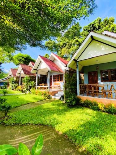Ko Chang Hotel | THARA PHLU BUNGALOWS Koh Chang