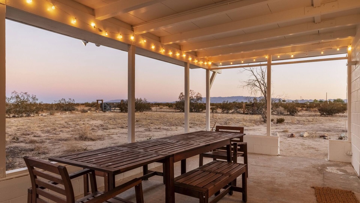 Twentynine Palms House | 🌵 That Desert House - Hot Tub, lots of Privacy, High Design & Incredible Desert Views! 🌵