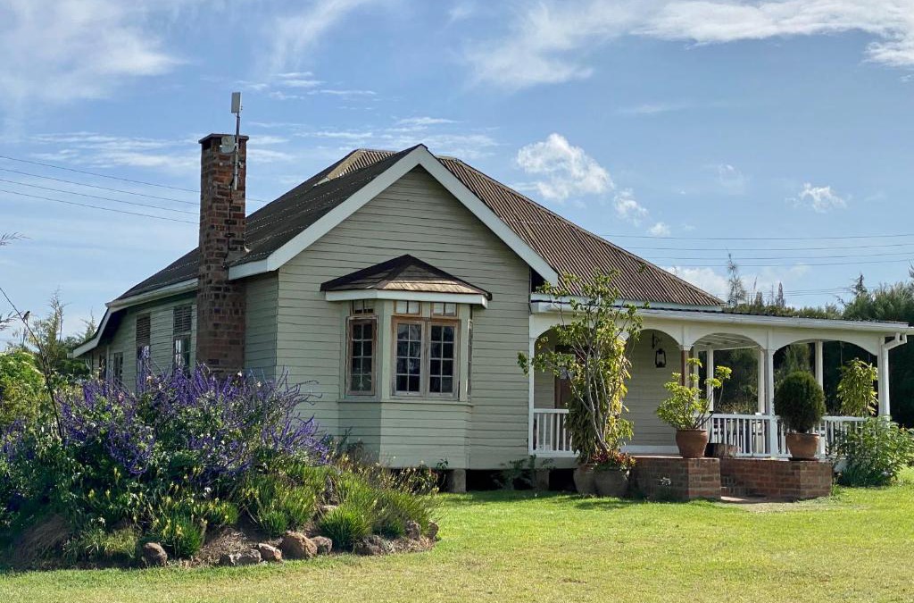 Nanyuki Villa | The 100 Year Old House
