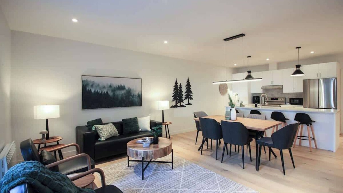 Mont-Tremblant Apartment | The 103