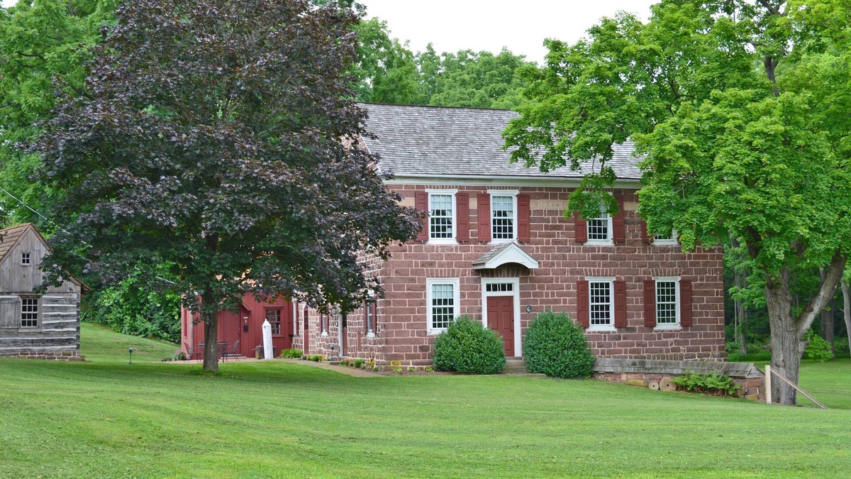Ephrata House | The 1764 Mohler House! Beautifully Restored Farmhouse 3BR/4BA on 9aces w/firepit