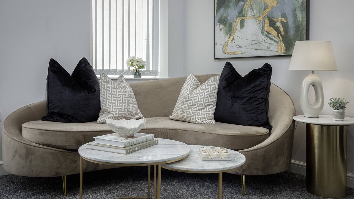 Blackpool Town Center Apartment | The 1878 Apartment 2