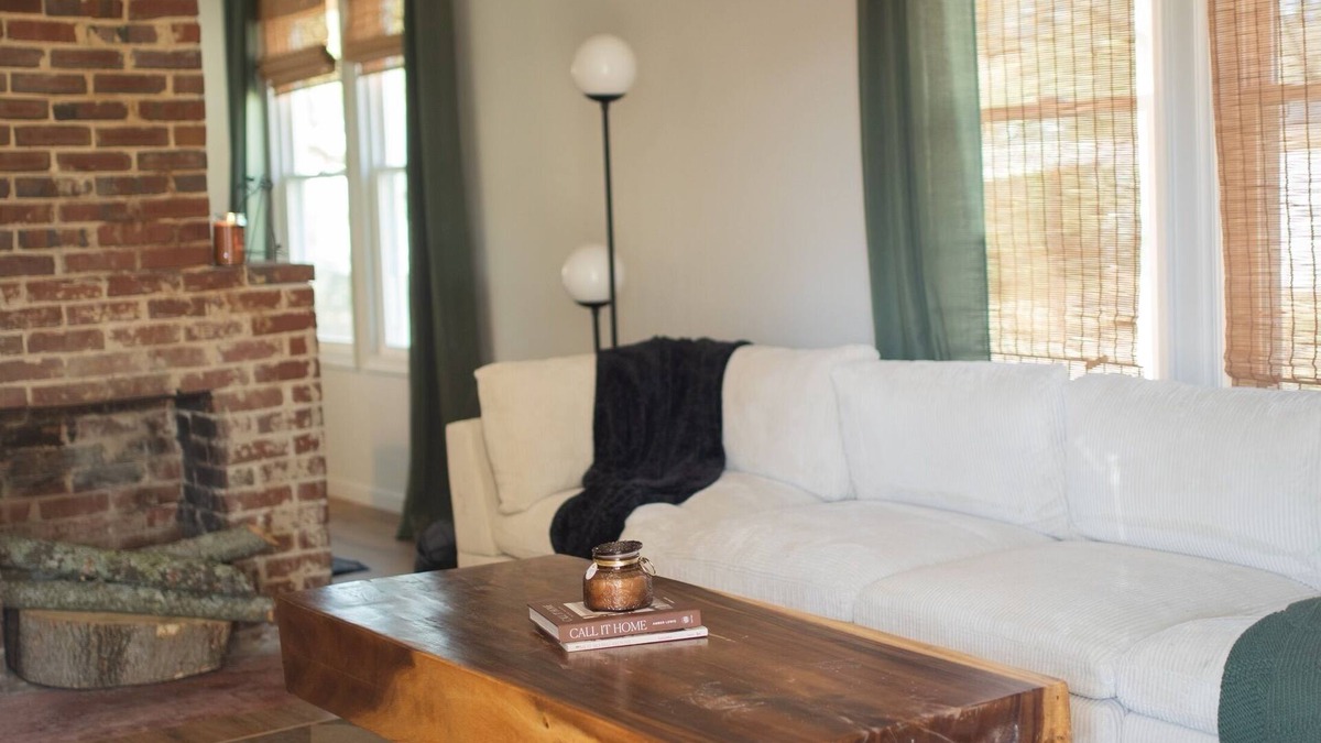 Murfreesboro Cottage | THE 1928 located in Historic Downtown Murfreesboro Where Vintage and Modern meet