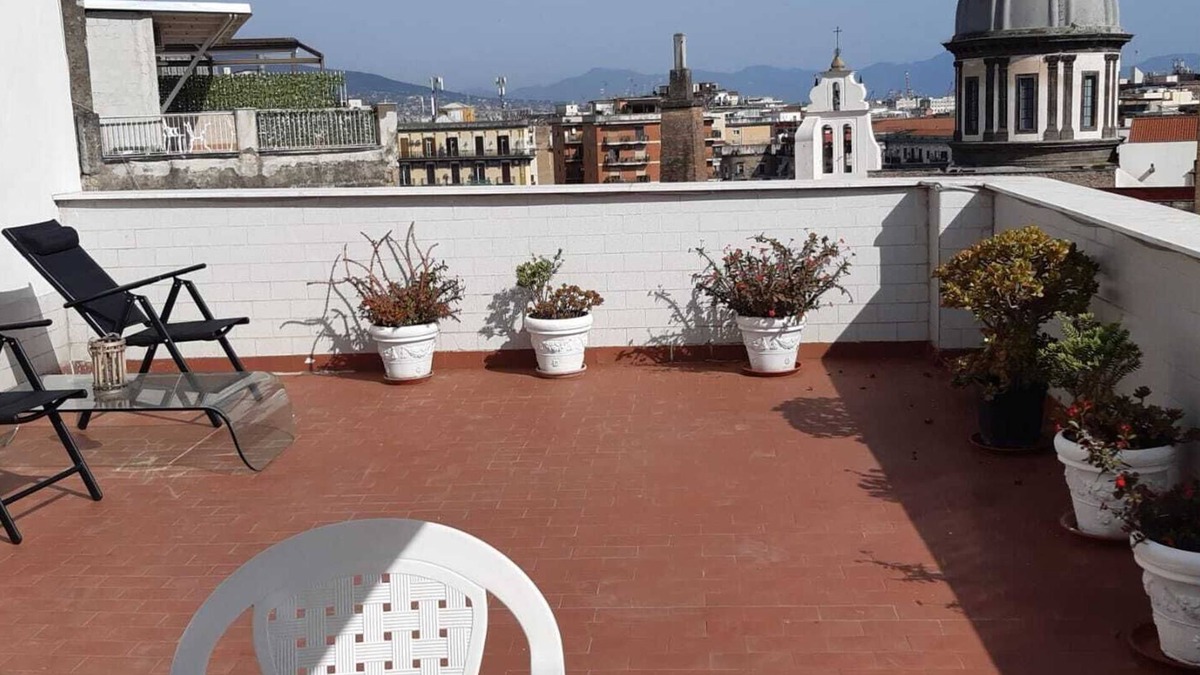 Naples City Centre House | The Abode of the Deities