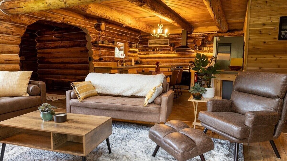 Talkeetna House | The Airstrip