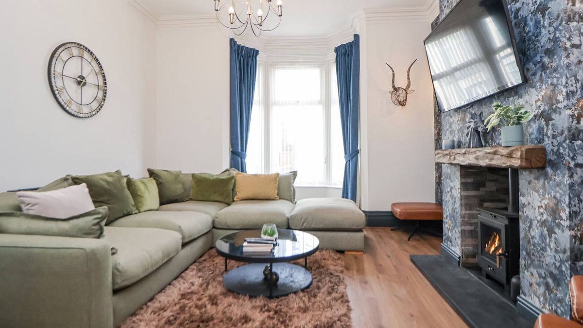 Southport Cottage | THE ALHAMBRA, pet friendly, character holiday cottage in Southport