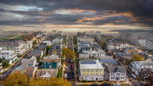 Ocean Grove Apartment | The Allenhurst