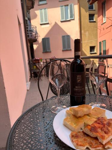 Malgrate Apartment | THE ALLEY 7