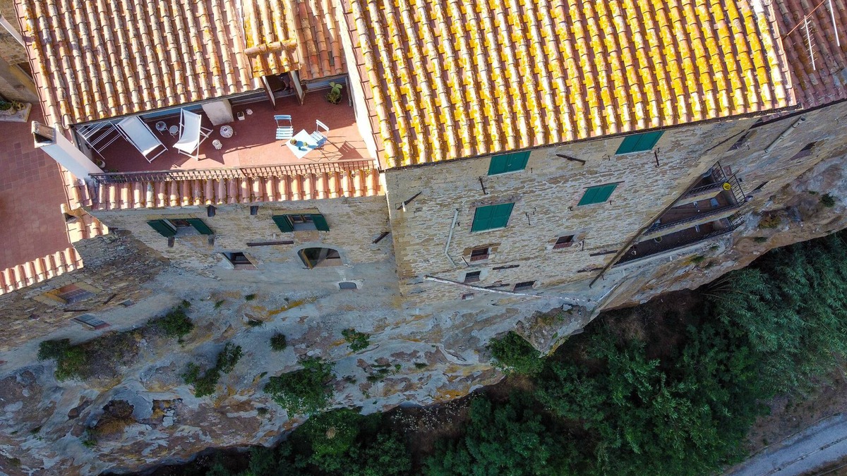 Pitigliano Apartment | The Ancient Views - Zen Terrace