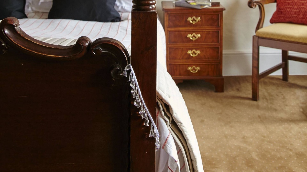 Midhurst Hotel | The Angel Inn