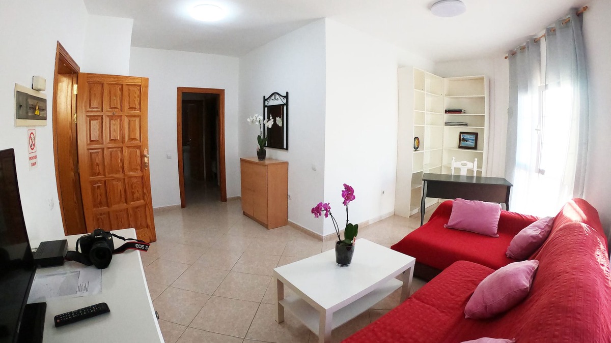 Gran Tarajal Apartment | The apartment is located by the sea and has Wi-Fi and satellite TV.