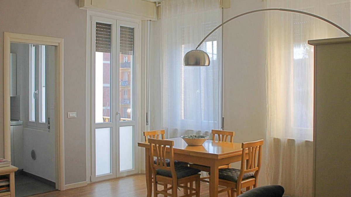 Pablo Apartment | The apartment is on the first floor of a building without a lift.Apartment of 75 square meters, comfortably accommodates 4 people.We are located in a very lively neighborhood, where the city market is held on Tuesdays, near the hospital (a few minutes wa