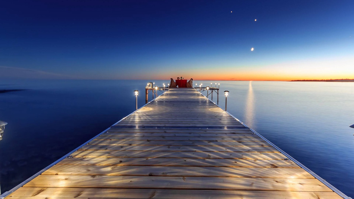 Northern Bruce Peninsula Villa | *The Aqorpions Villa* Stunning Waterfront with Hot Tub,Tobermory