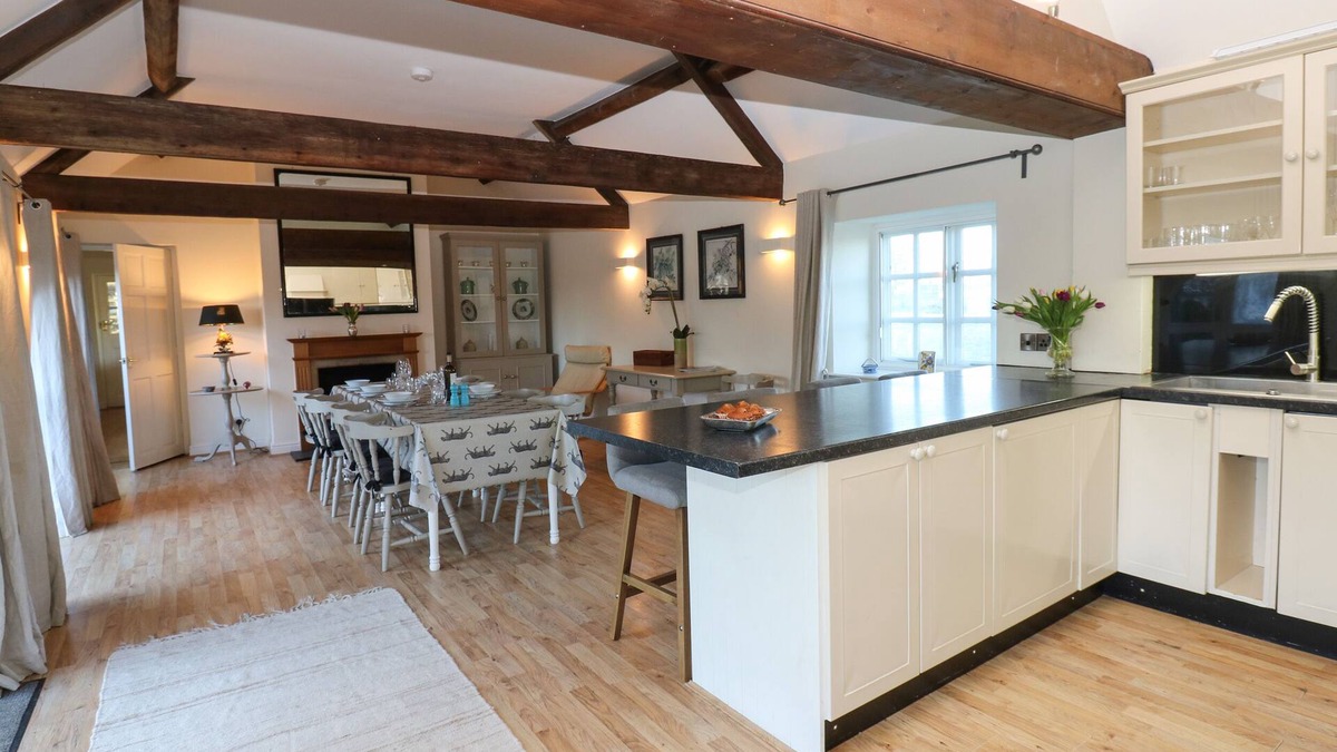 Caldwell Cottage | The Arches