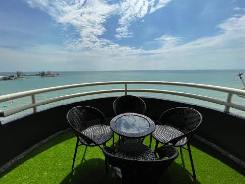 Si Rusa Apartment | The Arena Tanjung Tuan Port Dickson