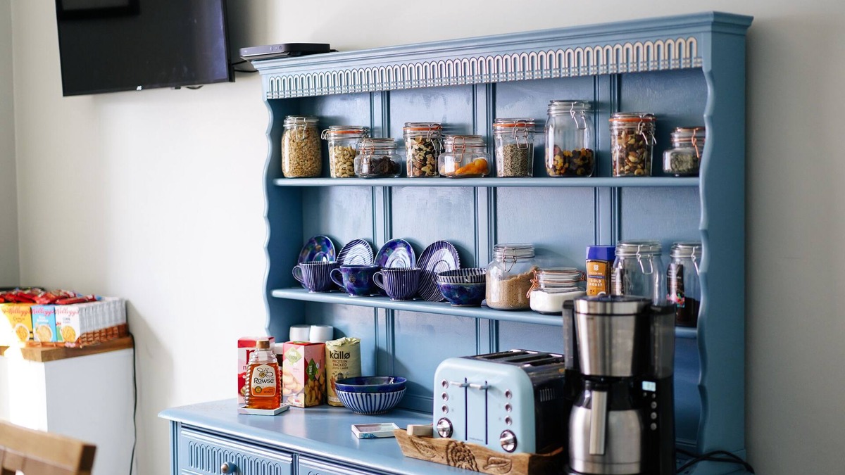 Dalbeattie Bed & Breakfast | The Art Bank