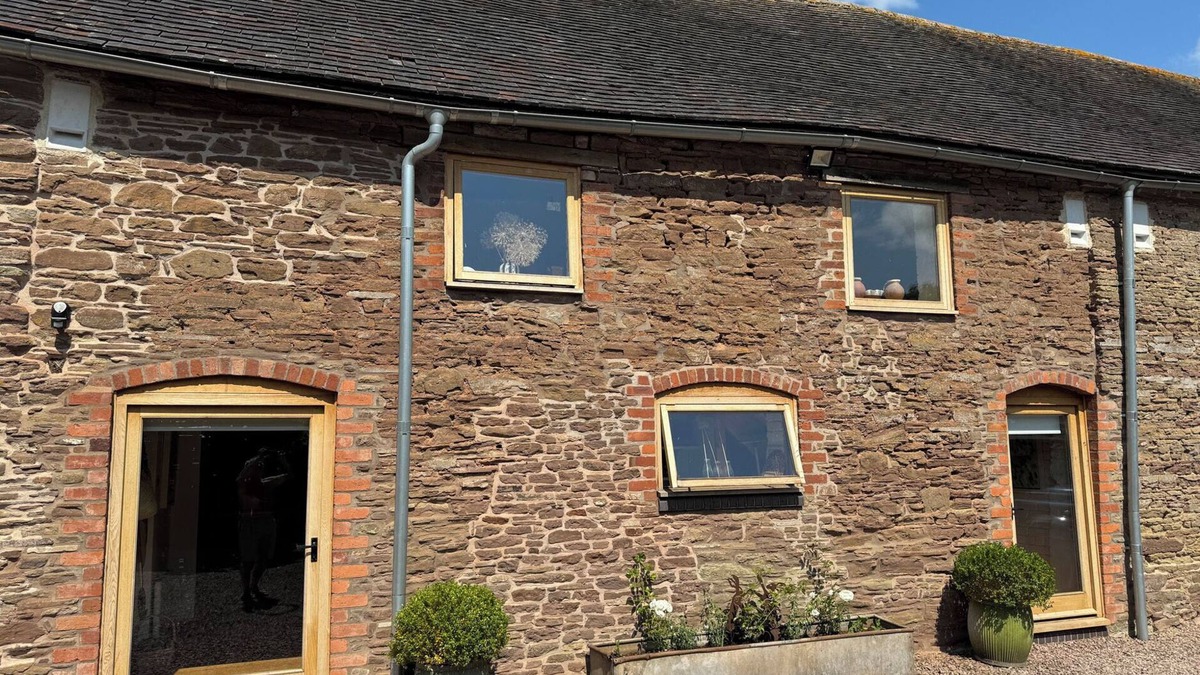 Leominster Cottage | THE ART HOUSE, romantic, luxury holiday cottage in Stoke Prior