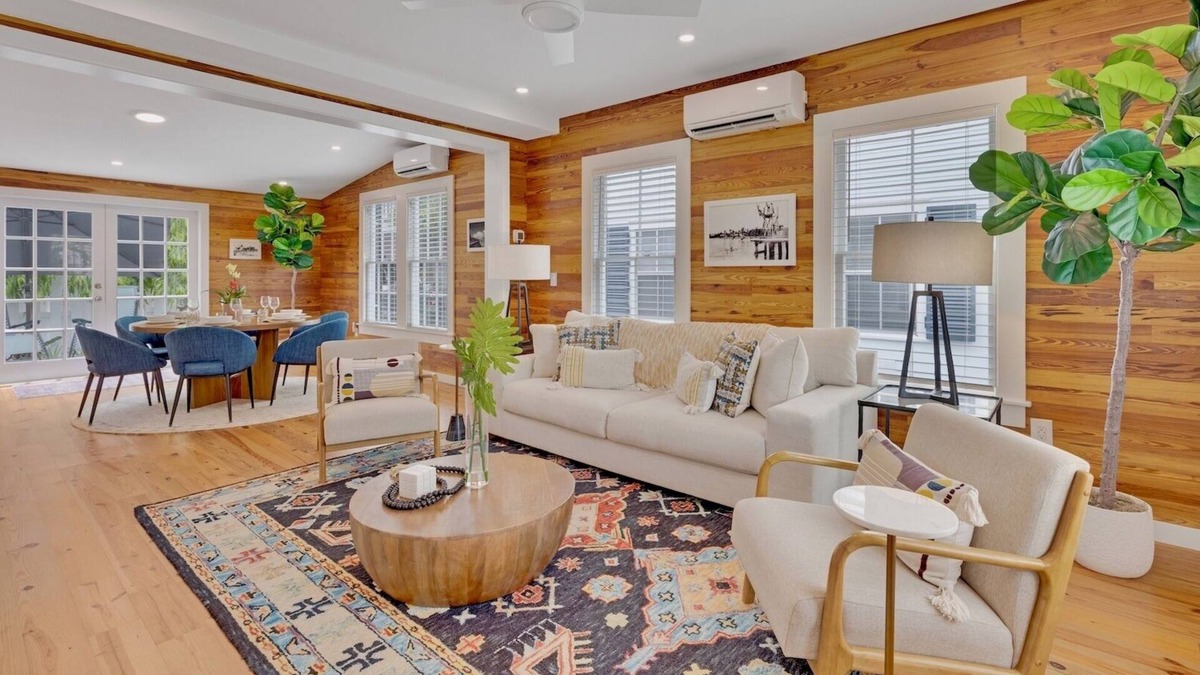 Key West Historic District House | *THE ARTIST’S AVIARY @ OLD TOWN* Newly Renovated Home & Pool + LAST KEY SERVIC