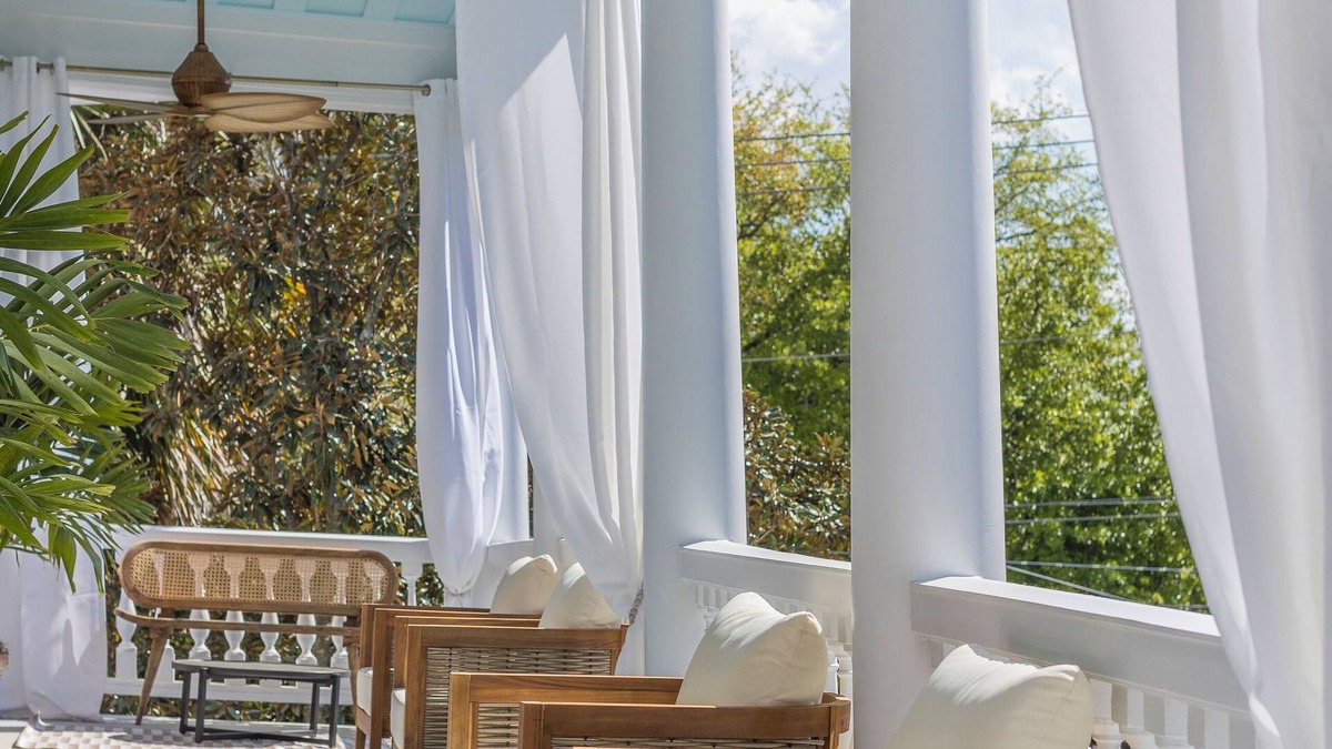 Cannonborough Elliotborough Bed & Breakfast | The Ashley