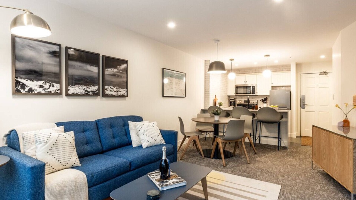 Upper Village Apartment | The Aspens1BR:Sleeps 4,Patio+BBQ,Hot Tub,Pool! Steps to Everything!