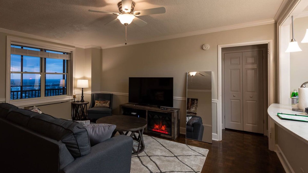 SoNo Condo | The ATL DwnTwn Pulse