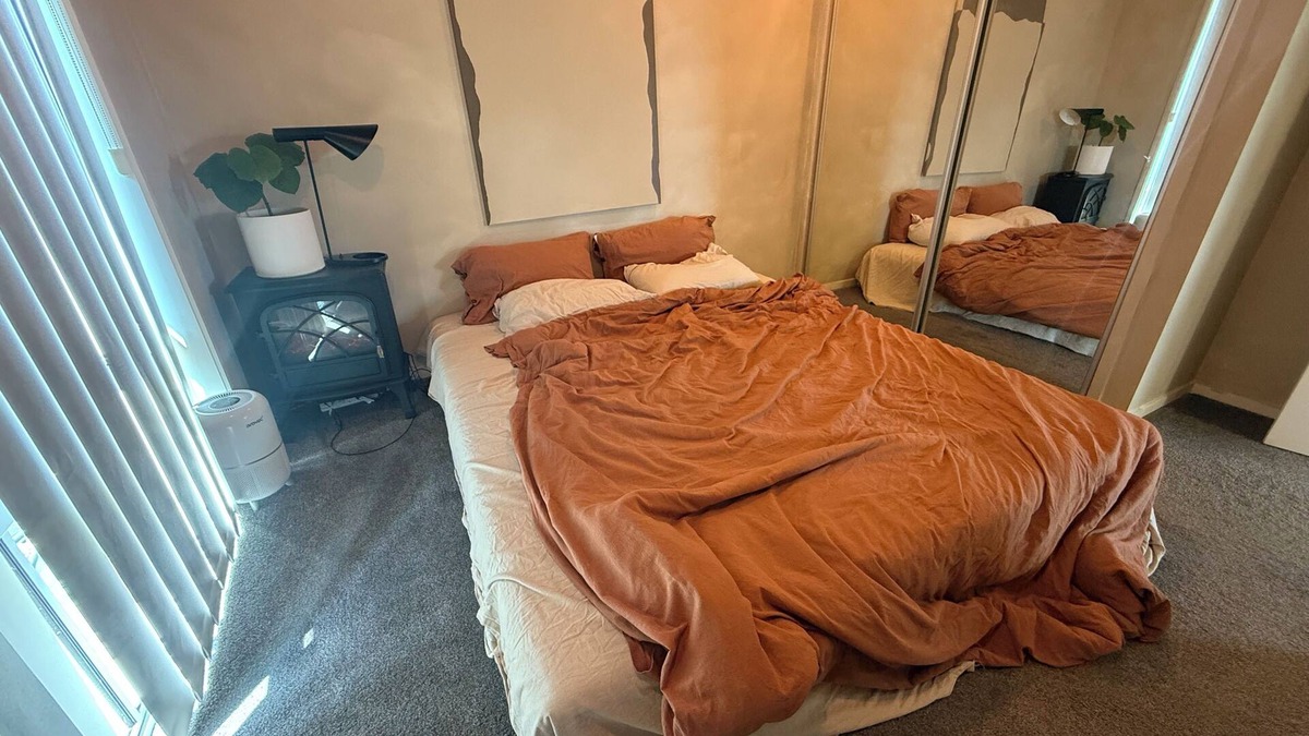 Mango Hill House | The Atlier Guest Room - Stay at Mangohill