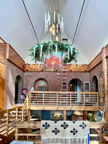 Perryville Hotel | The Atrium - A Boutique Hotel - Suite 17