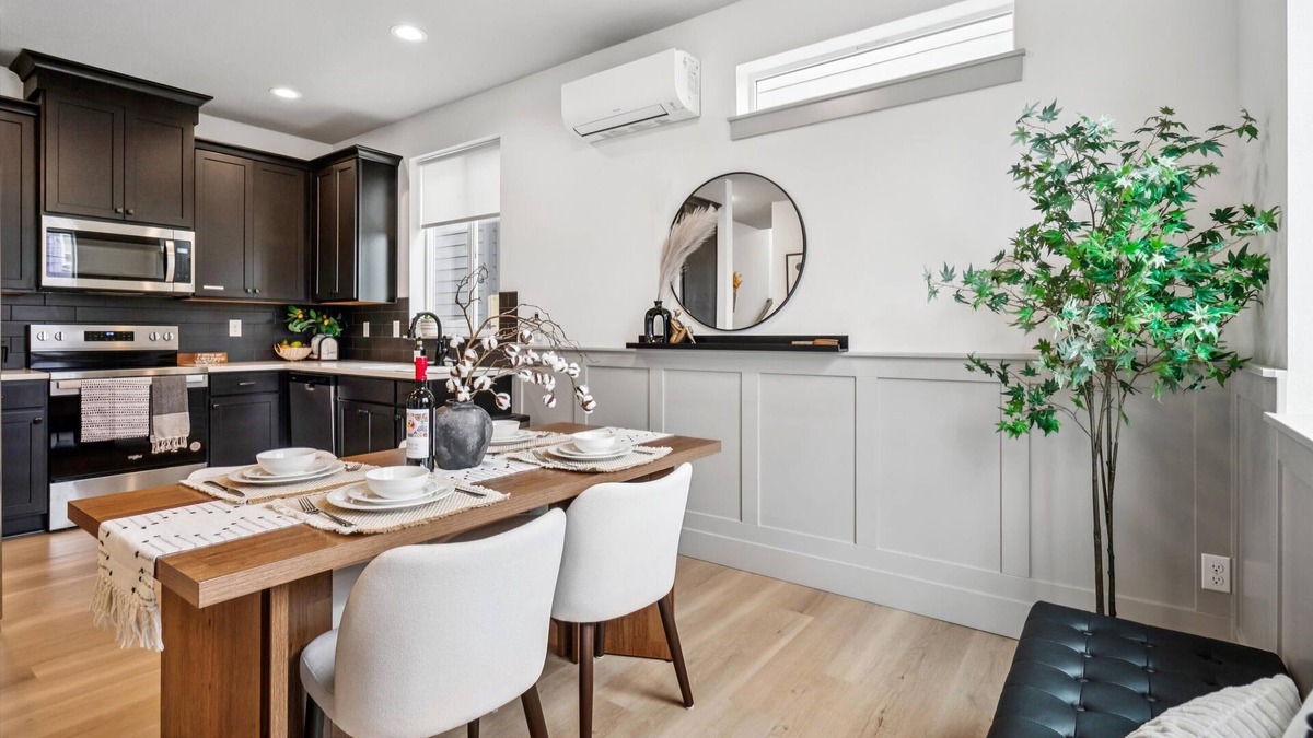 Humboldt House | The Azure in the Heart of Portland