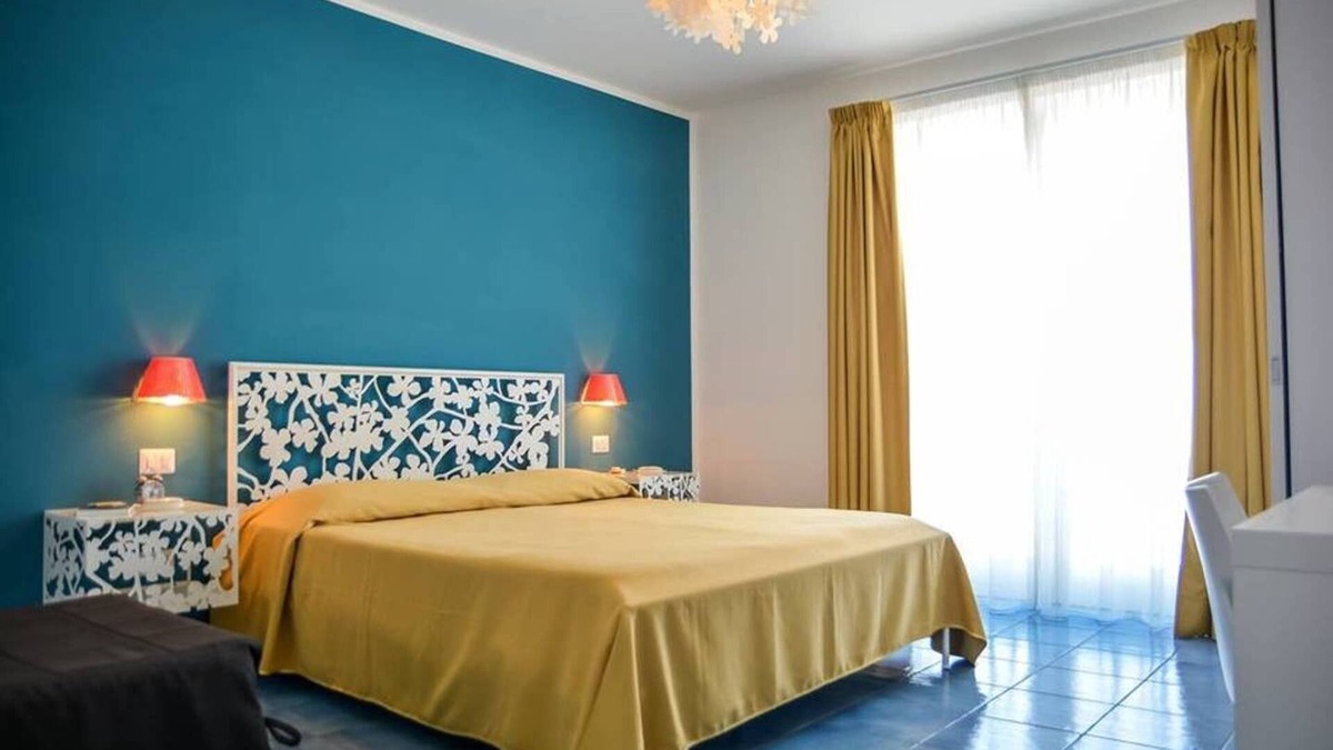 Scario House | The "Baia Garagliano" apartments are located in the center of Scario.