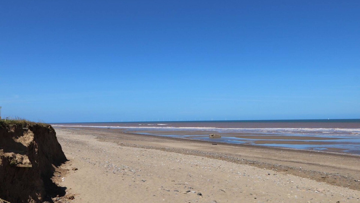 Easington Cottage | THE BARN, pet friendly, country holiday cottage in Easington