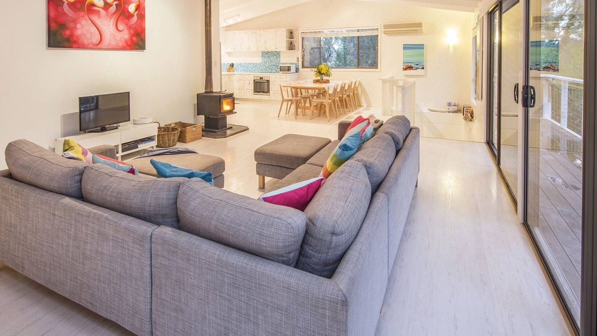 Quindalup House | The Beach House - family and pet friendly