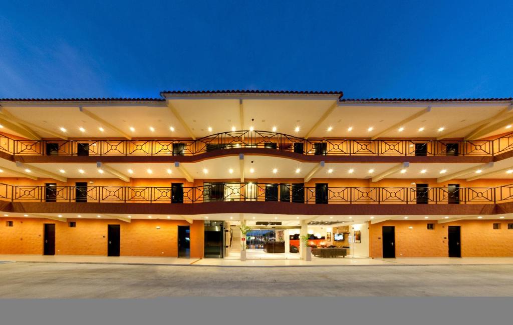 Amador Hotel | The Beach House