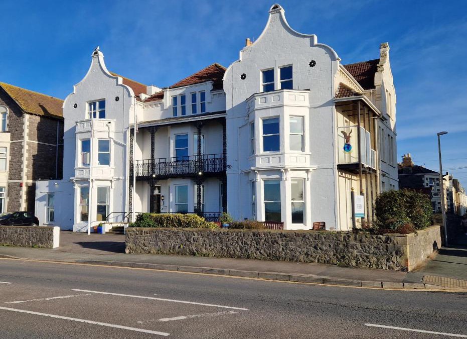 Weston-super-Mare Hotel | The Beach Weston