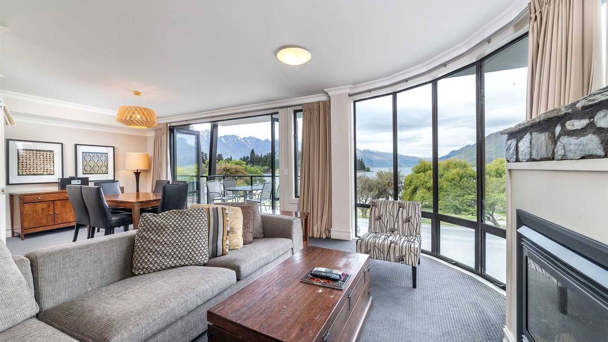 Queenstown Apartment | The Beacon - 2 Bedroom Luxe Apartment