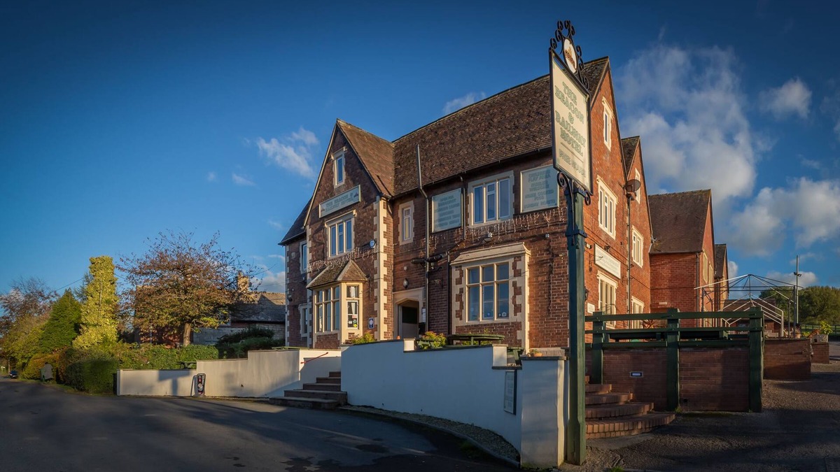 Stonehouse Hotel | The Beacon Inn
