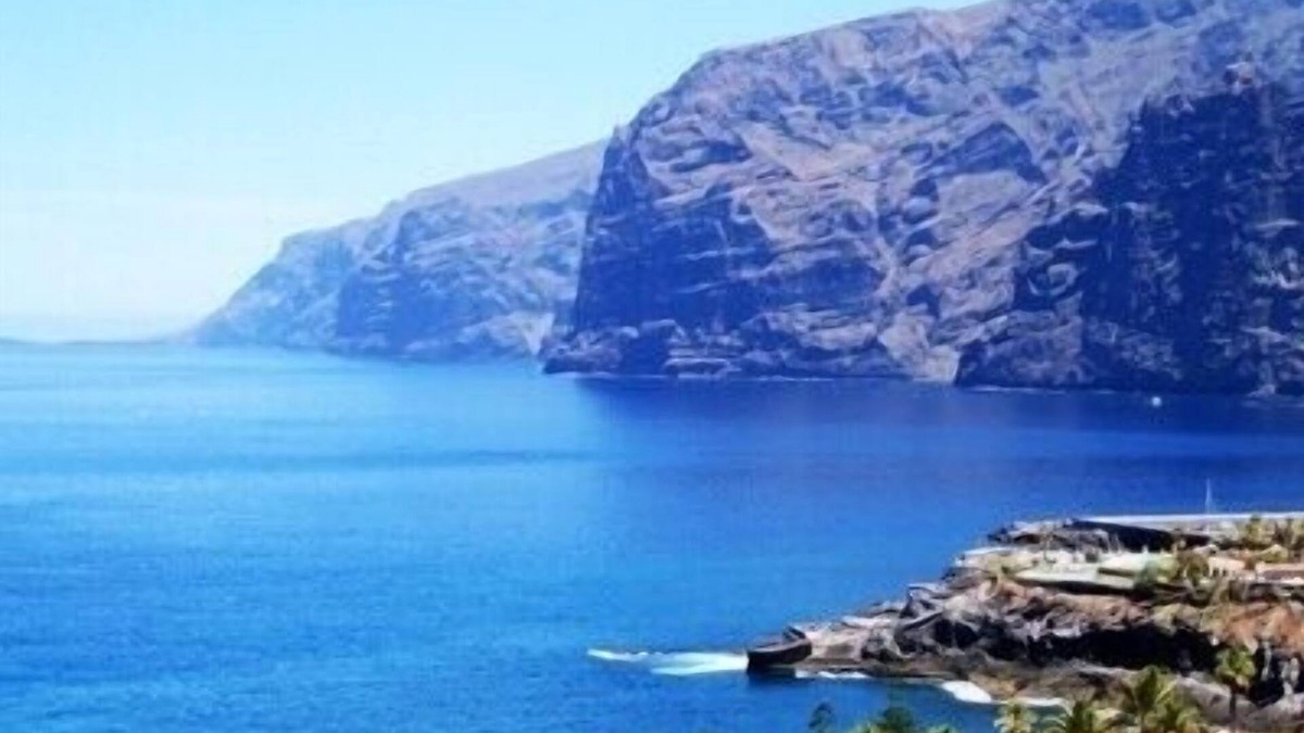 Los Gigantes Villa | The Beautiful Villa With Sea View