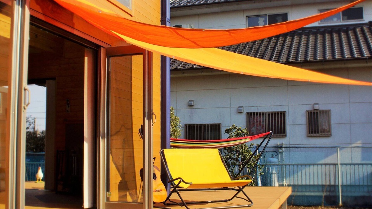 Yachimata House | The bedroom where the scent of the sun and wood/Yachimata Chiba