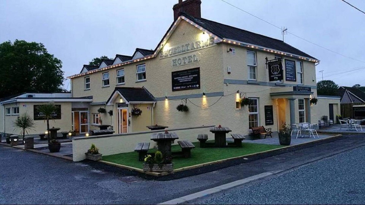Kilgetty Hotel | The Begelly Arms