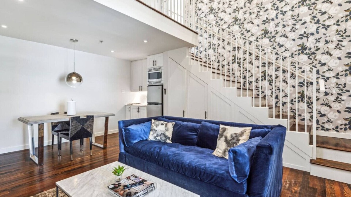 Irish Channel Apartment | The Belle on Magazine