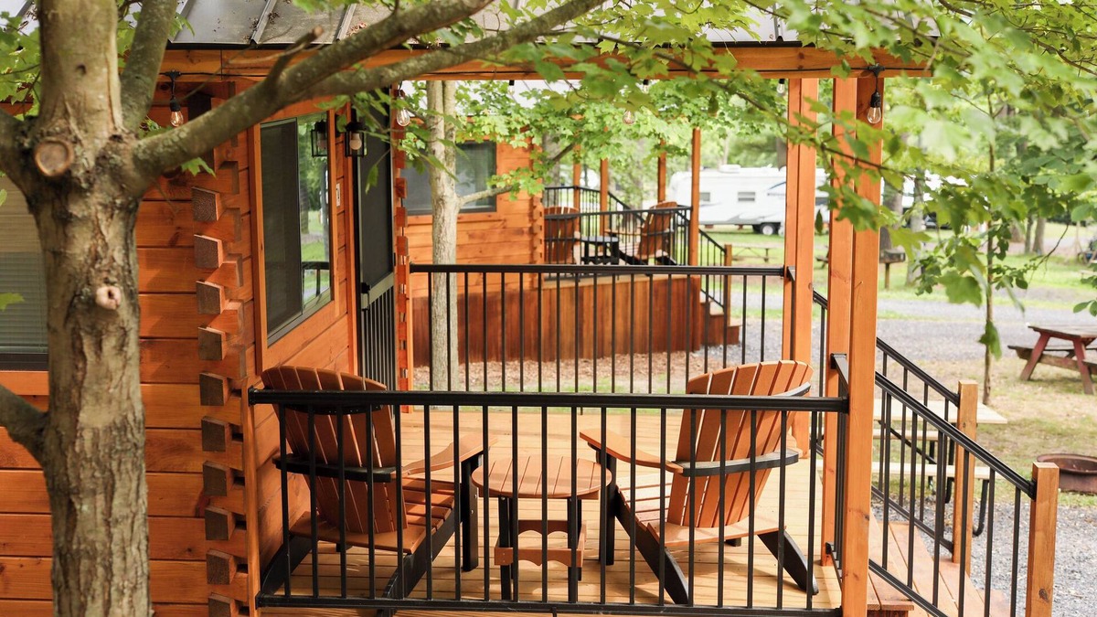 Mingoville Cabin | The Bellefonte Campground presents: Tiny Home | 1 Bedroom with HOT TUB