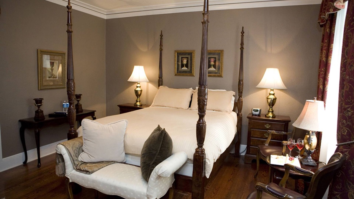 Saugatuck Hotel | The Belvedere Inn & Restaurant