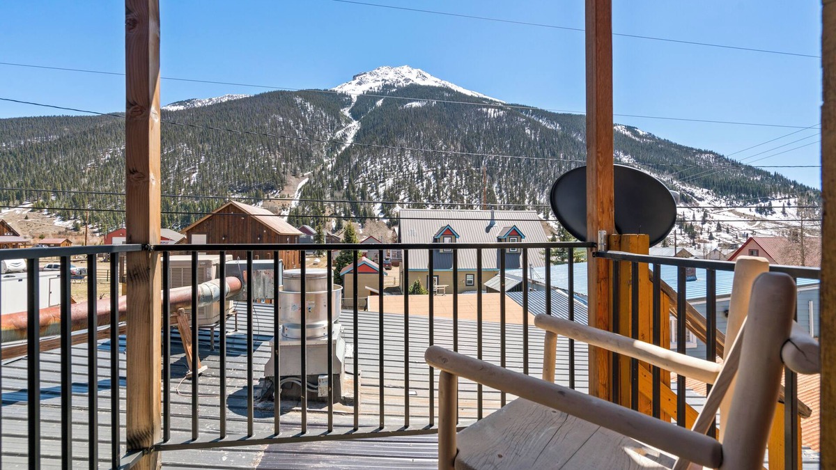 Silverton Hotel | The Bent Elbow Hotel