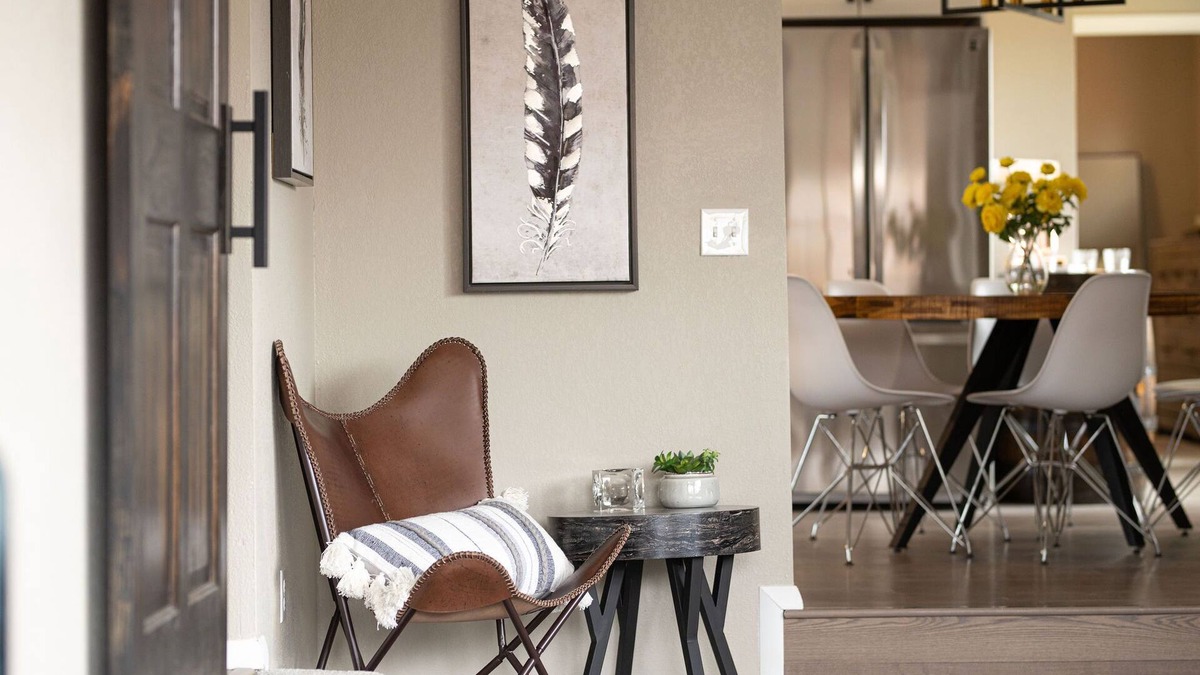 Alamosa House | The Berkeley-Beautiful Modern Home near ASU-Hot Spring Admission Included!